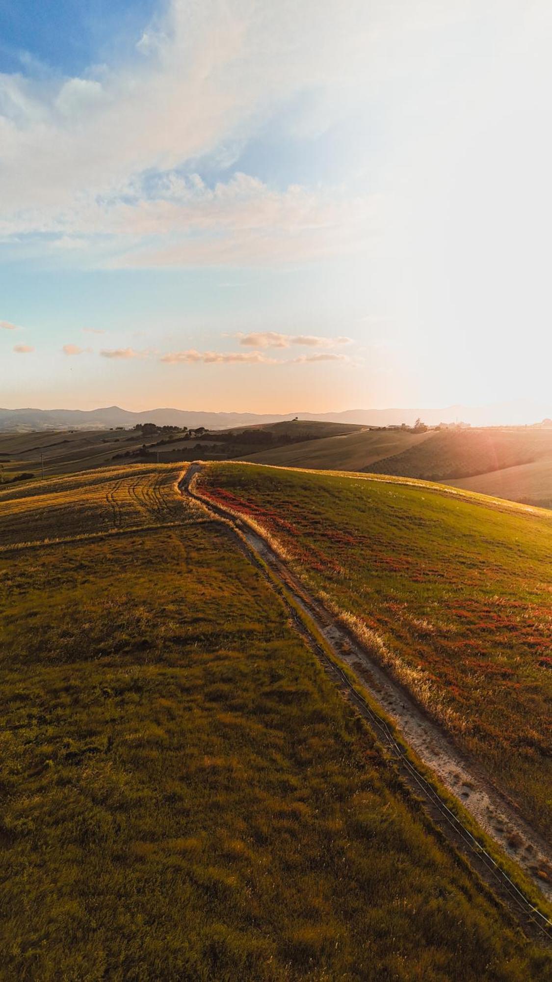 Agriturismo Podere Il Fornacino Санта-Луче Екстер'єр фото